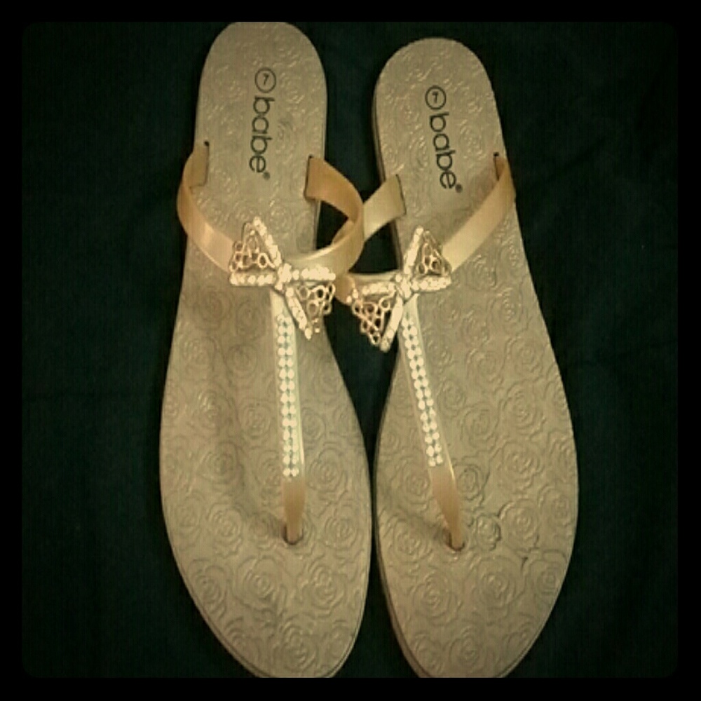 Bow Gold sandals